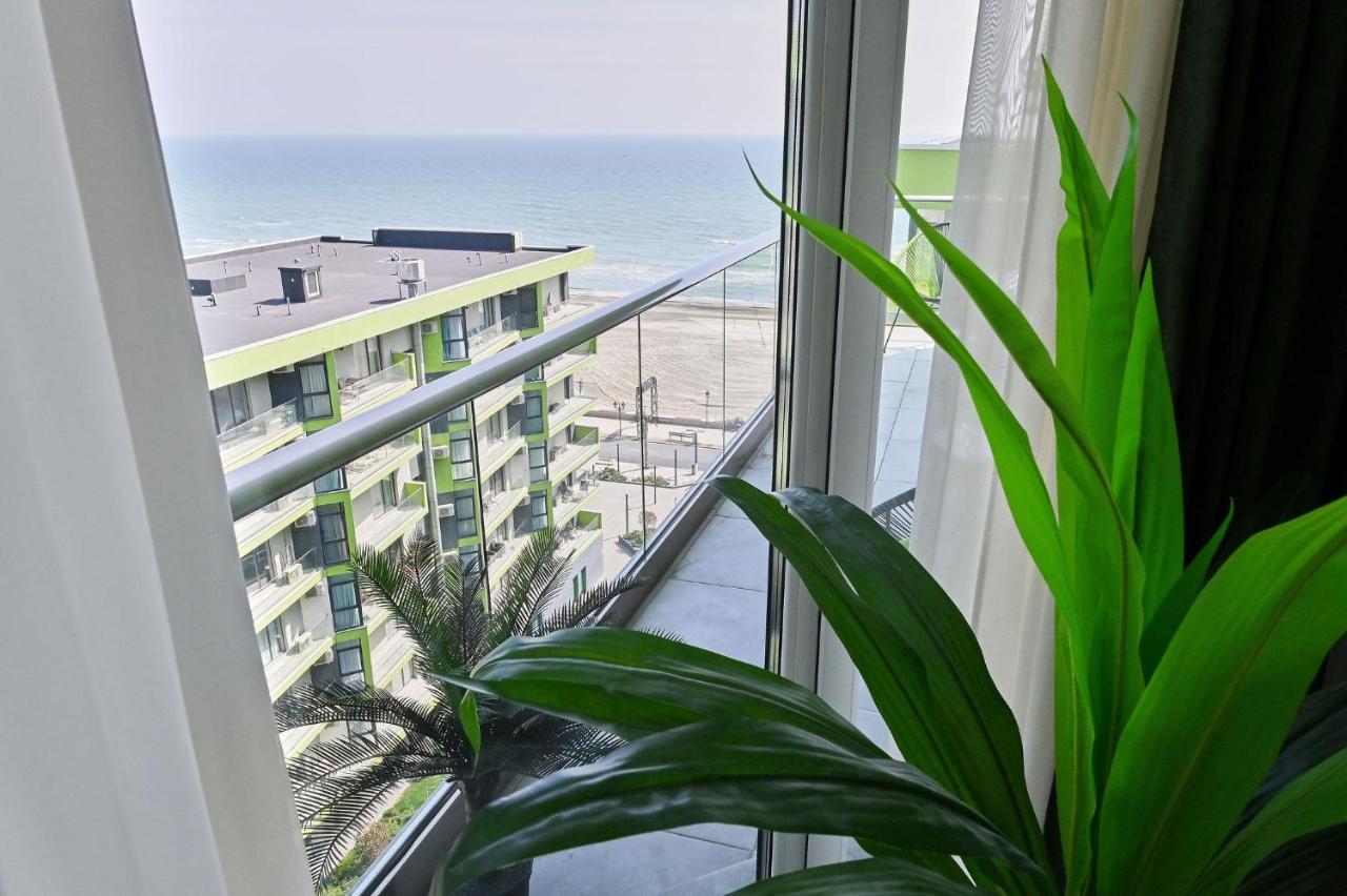 Diamond Sea View 2Br Apartment - Spa N Pools Resort Mamaia Buitenkant foto