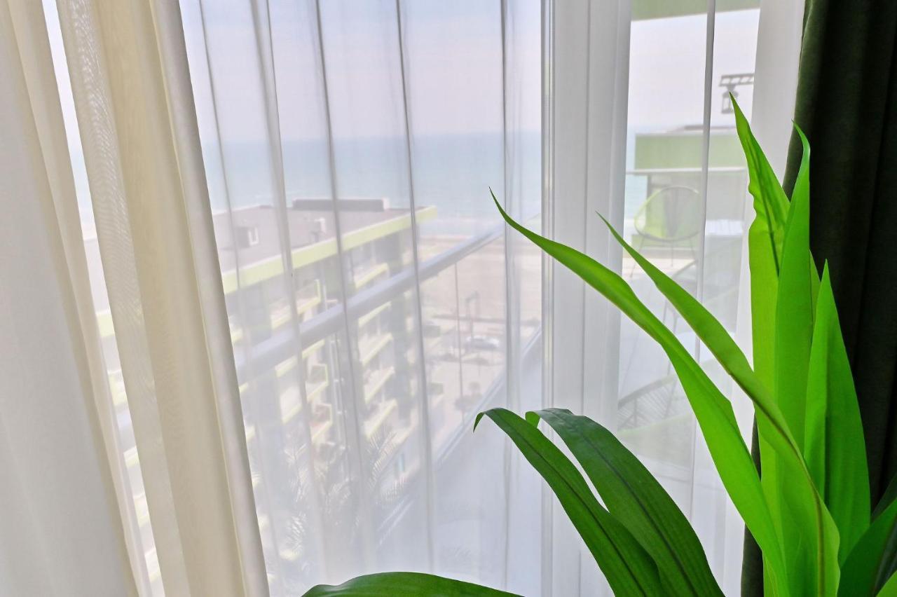 Diamond Sea View 2Br Apartment - Spa N Pools Resort Mamaia Buitenkant foto